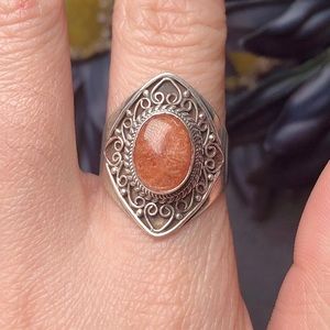 ‼️Clearance‼️Sterling silver sun stone ring
